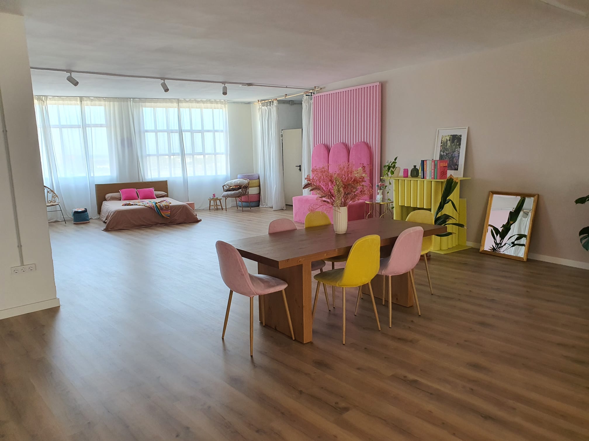 La Loca Studio Barcelona